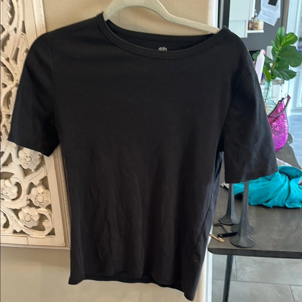 Jcrew Black Short Sleeve T-Shirt - Picture 2 of 3